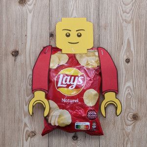 Traktatie sjabloon - Chips lego poppetjes