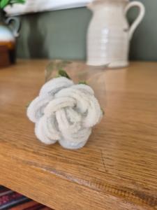 Handgemaakte Roos van Pijpenragers